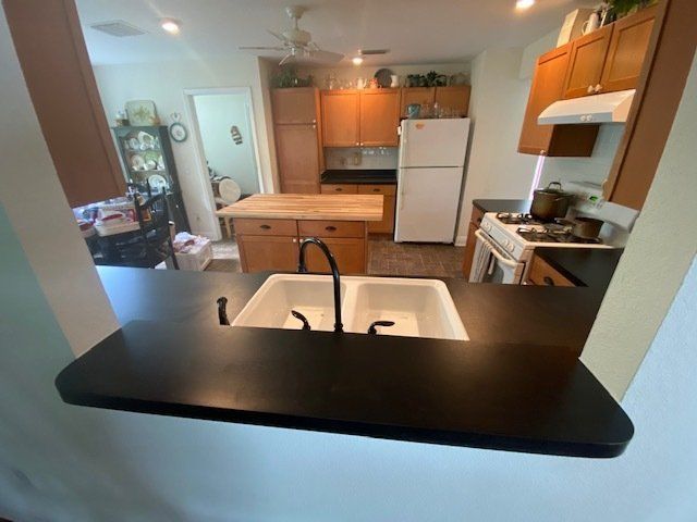 Laminate Countertops
