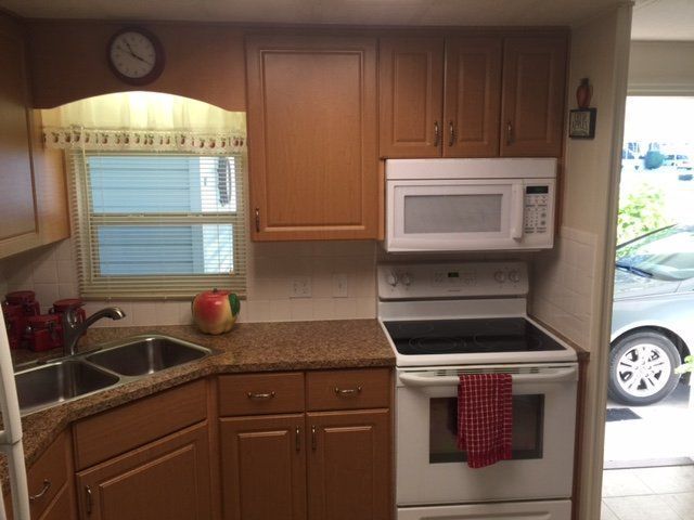 Kitchen Custom Cabinets