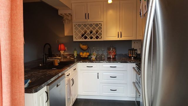 Kitchen Custom Cabinets