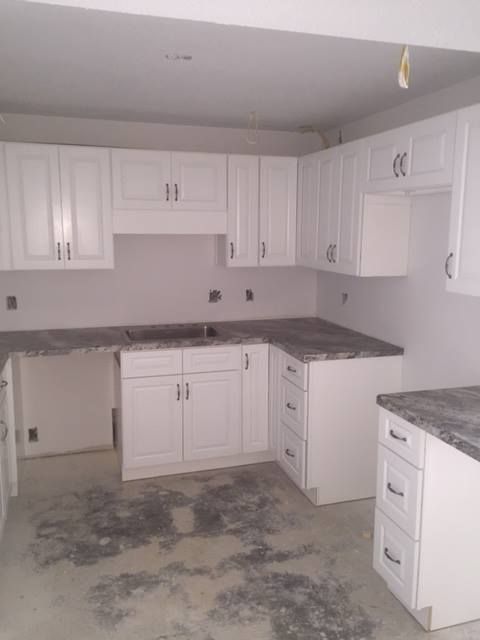 Kitchen Custom Cabinets