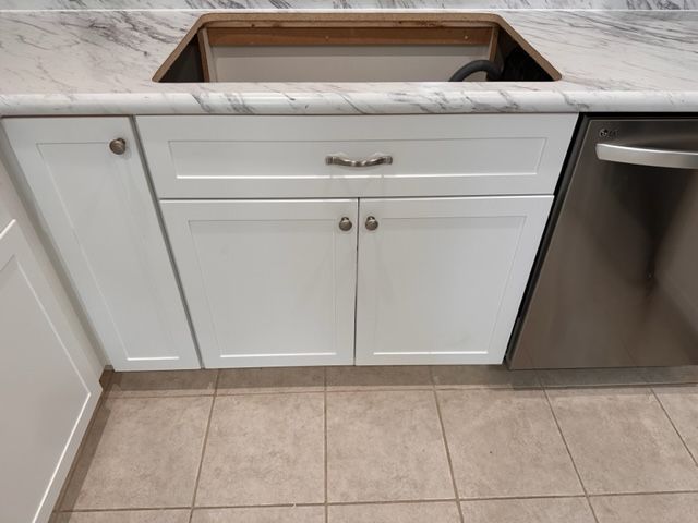 Kitchen Custom Cabinets