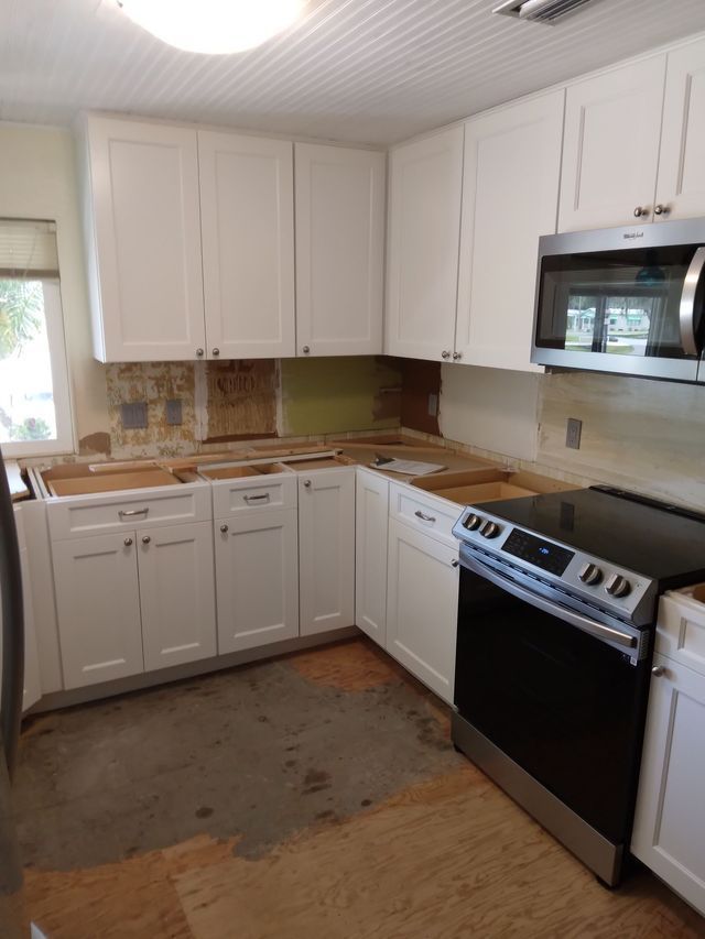 Kitchen Custom Cabinets