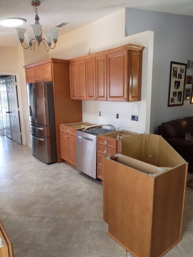 Kitchen Custom Cabinets