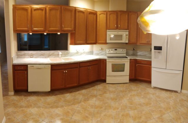 Kitchen Custom Cabinets