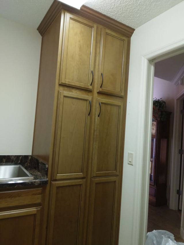 Kitchen Custom Cabinets