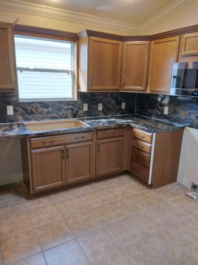 Kitchen Custom Cabinets