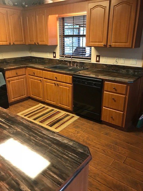 Laminate Countertops