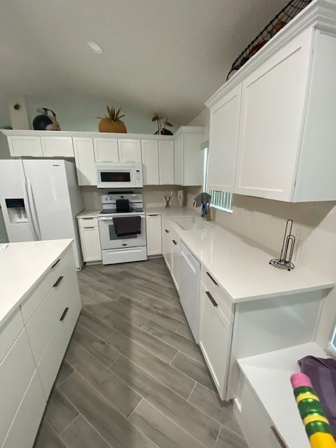 Kitchen Custom Cabinets