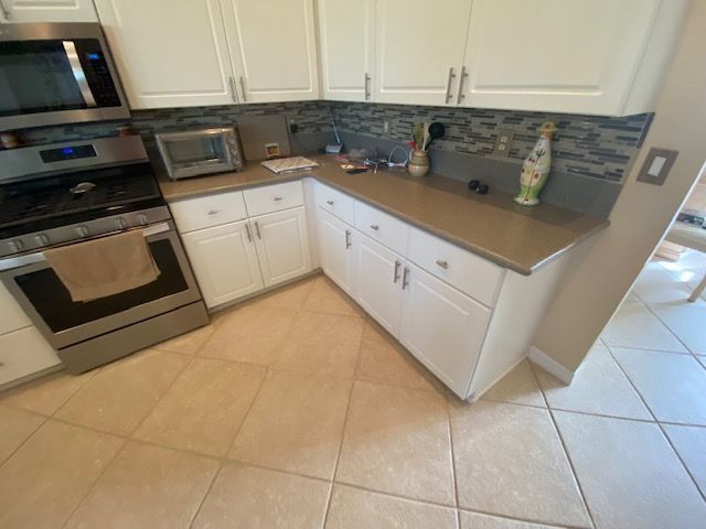 Kitchen Custom Cabinets