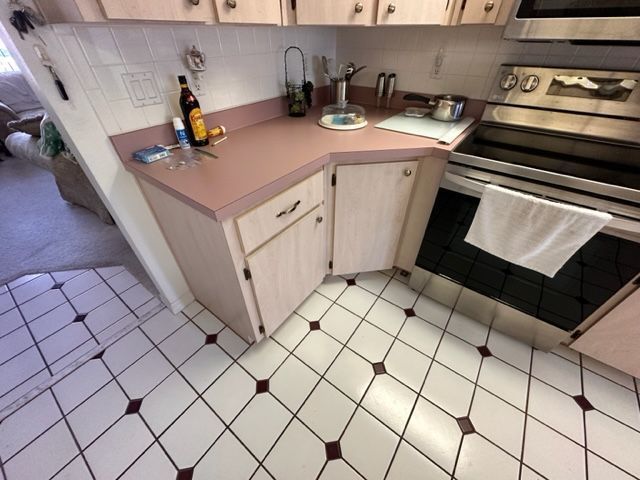 Kitchen Custom Cabinets