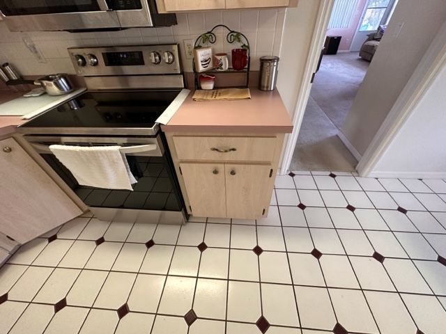 Kitchen Custom Cabinets