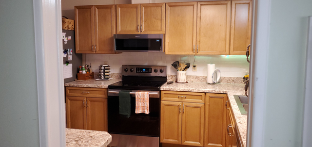 Kitchen Custom Cabinets