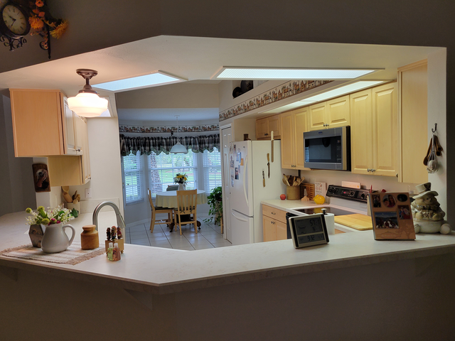 Kitchen Custom Cabinets