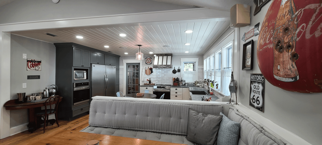 Kitchen Custom Cabinets