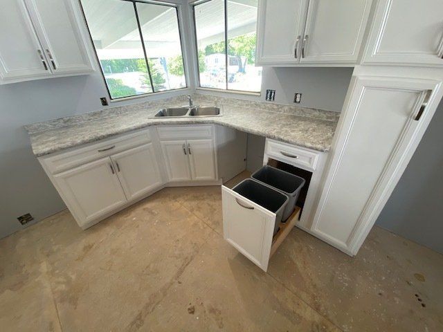 Kitchen Custom Cabinets