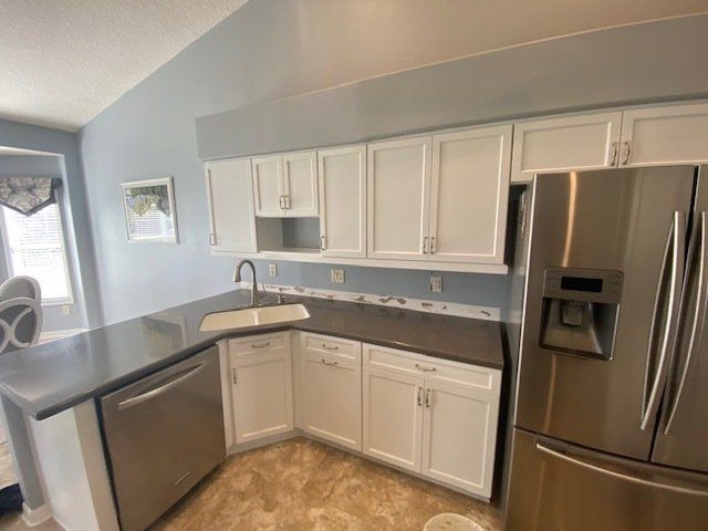 Kitchen Custom Cabinets