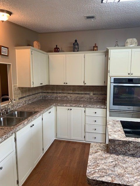 Kitchen Custom Cabinets