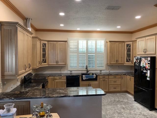 Kitchen Custom Cabinets