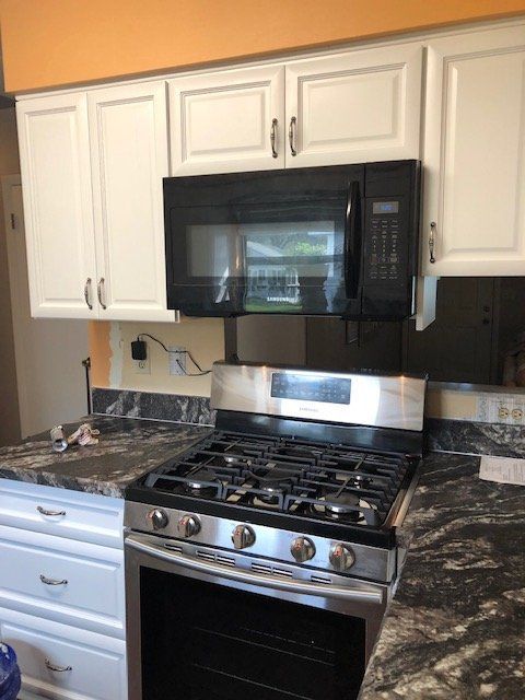 Kitchen Custom Cabinets