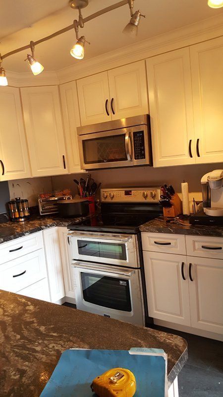 Kitchen Custom Cabinets