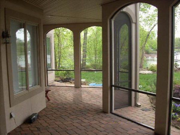 Screened arches on Lake Norman home from inside the enclosure