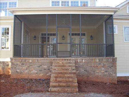 Four structural posts with 6'8