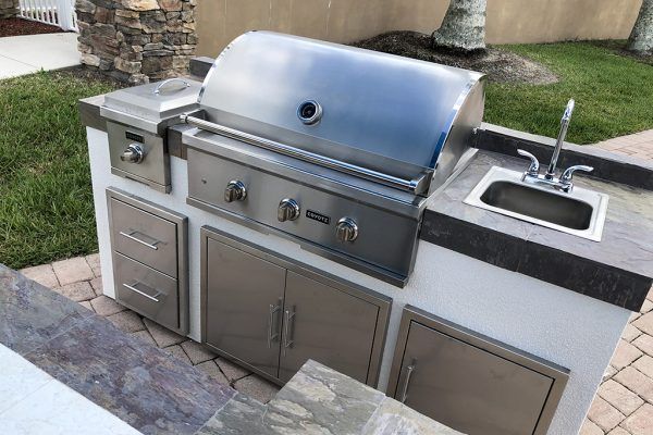 Half-Moon 'L' Shape Bar/Grill