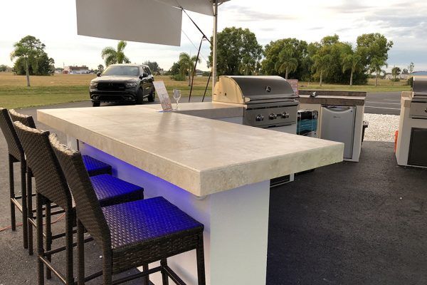 Table-Top 'L' Shape Bar/Grill