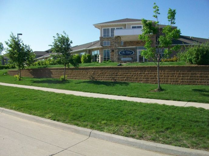 Commercial landscape