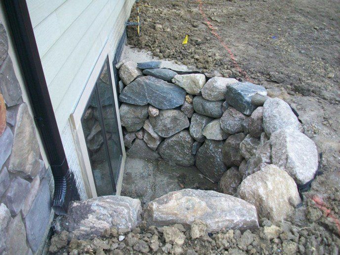 Basement window well