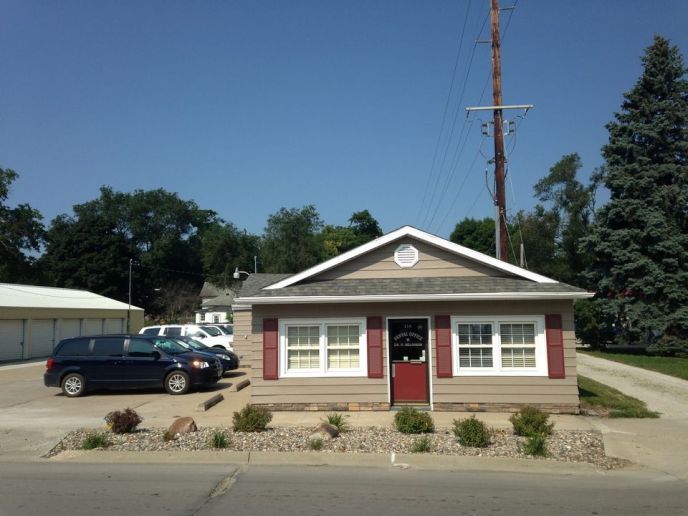 Commercial landscape