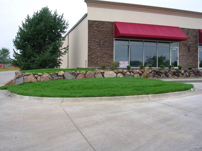 Commercial landscape