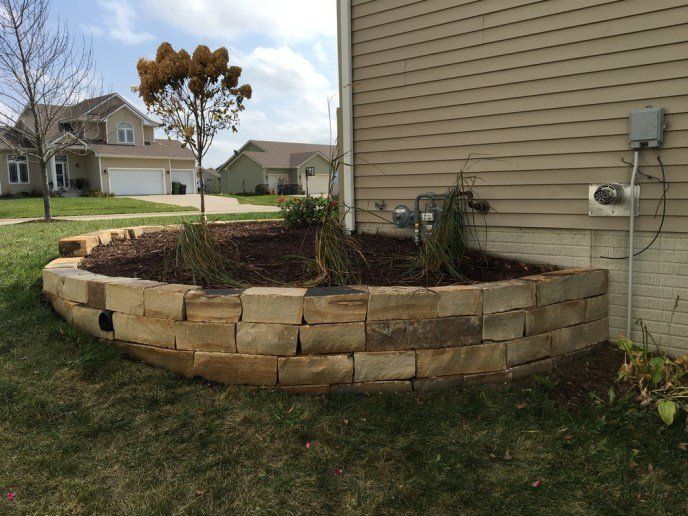 Retaining wall