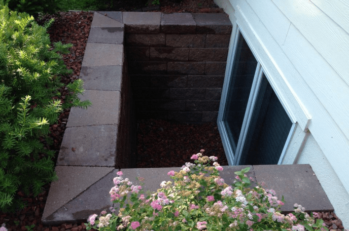 Basement window well