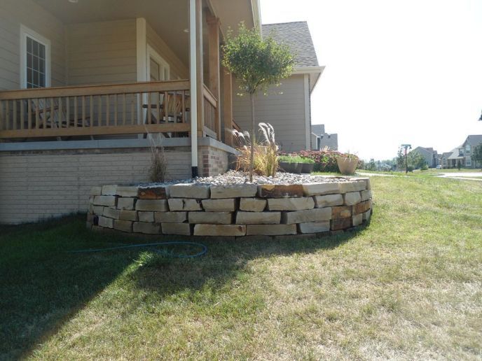 Retaining wall