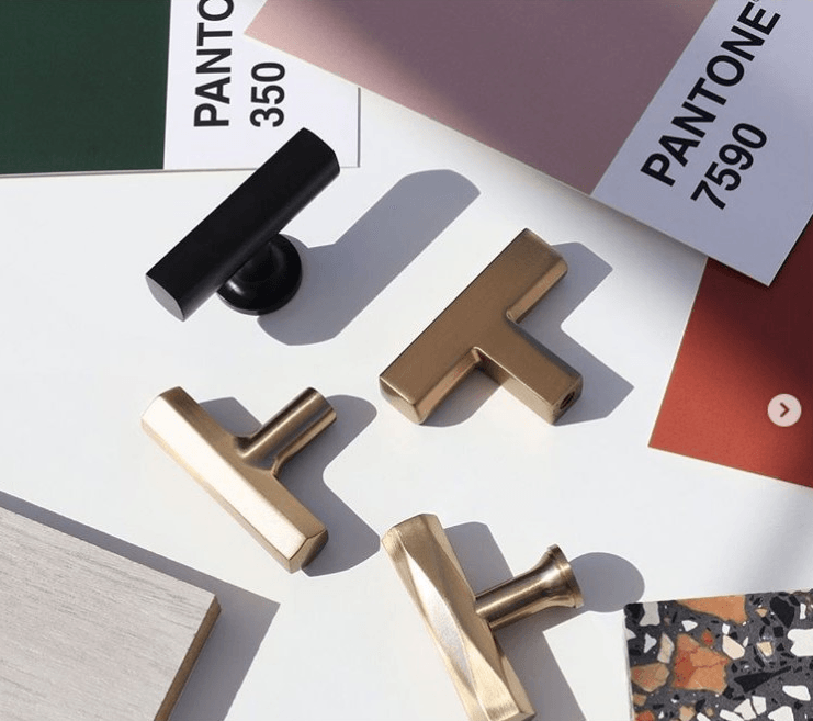 Interior & Exterior Doorknobs, Kitchen & Bathroom Cabinet Knobs & Pulls.