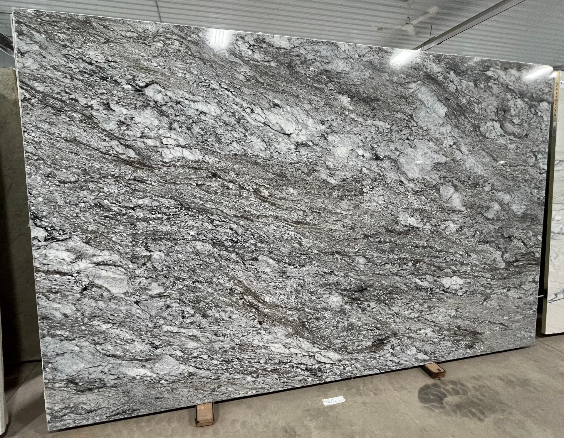 BLUE DUNES POLISHED GRANITE