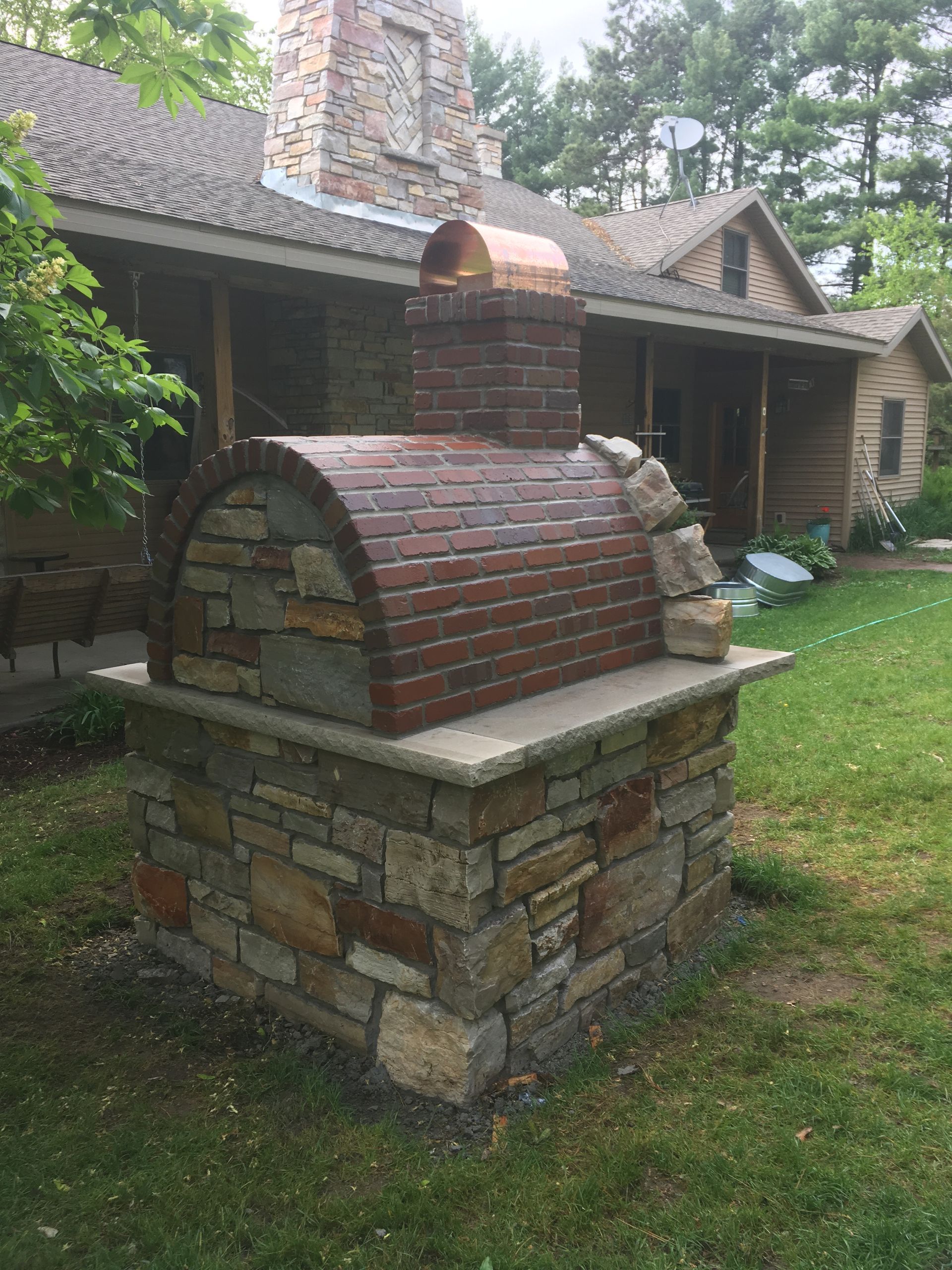 Brick outdoor oven