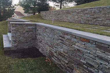 Retaining walls services