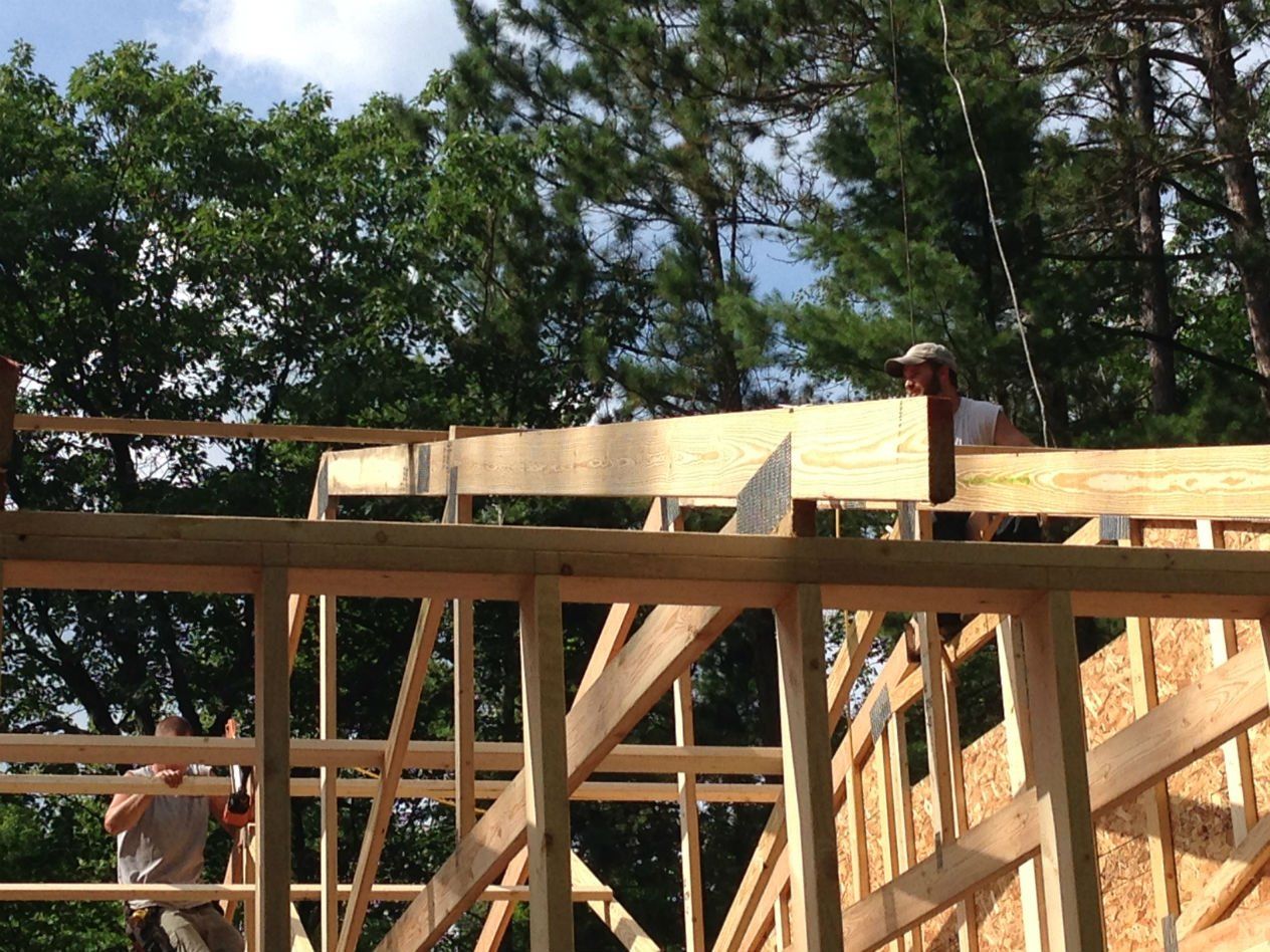 securing trusses