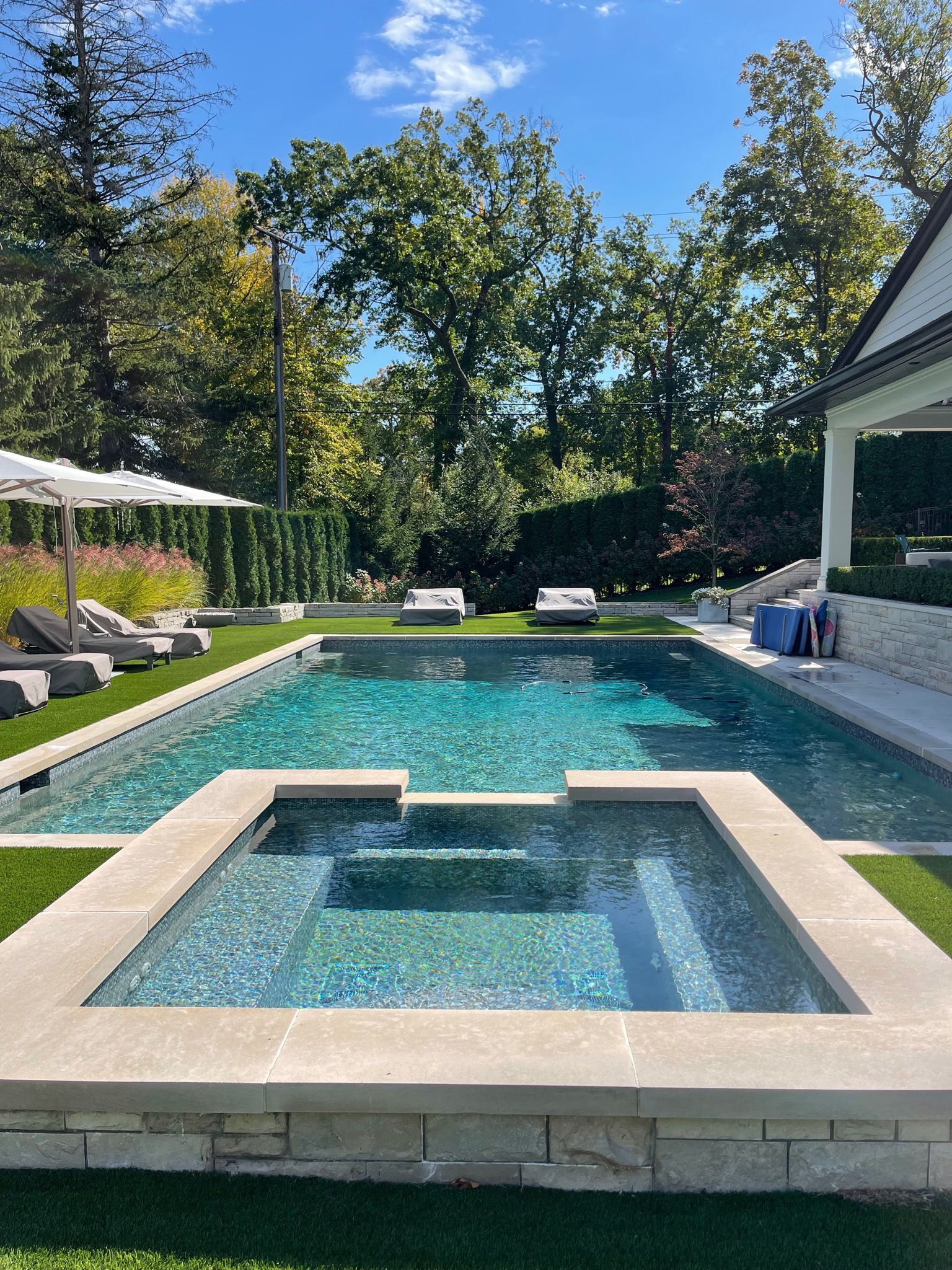 inground swimming pool