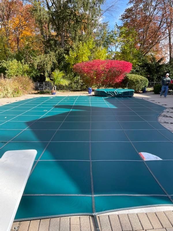 Swimming Pool Safety Cover installation