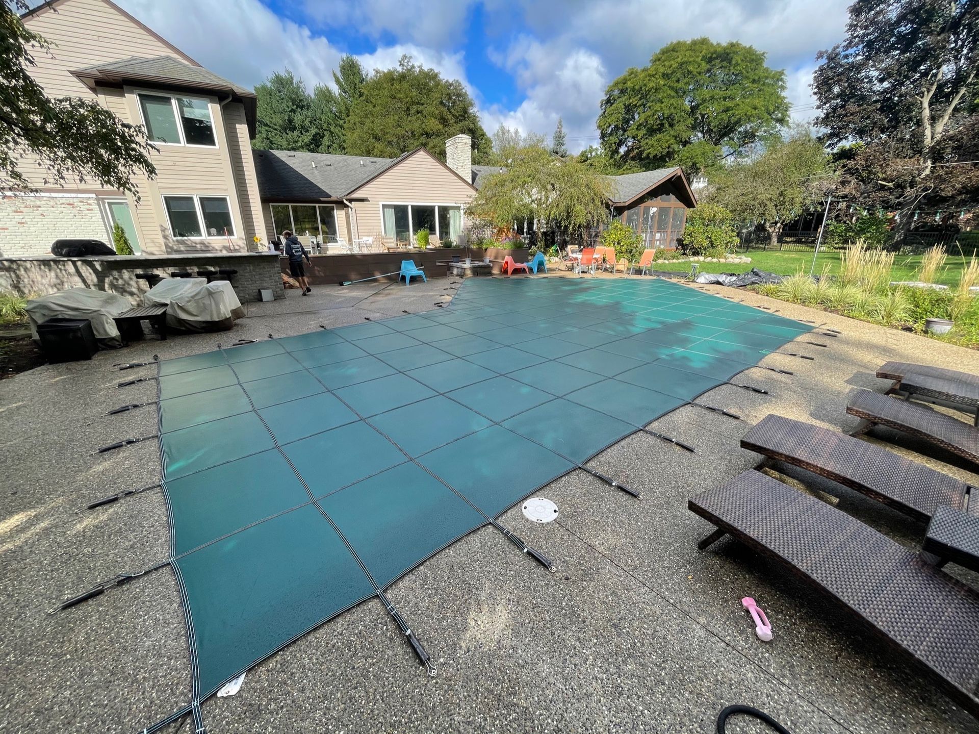 Bubble wrap pool cover