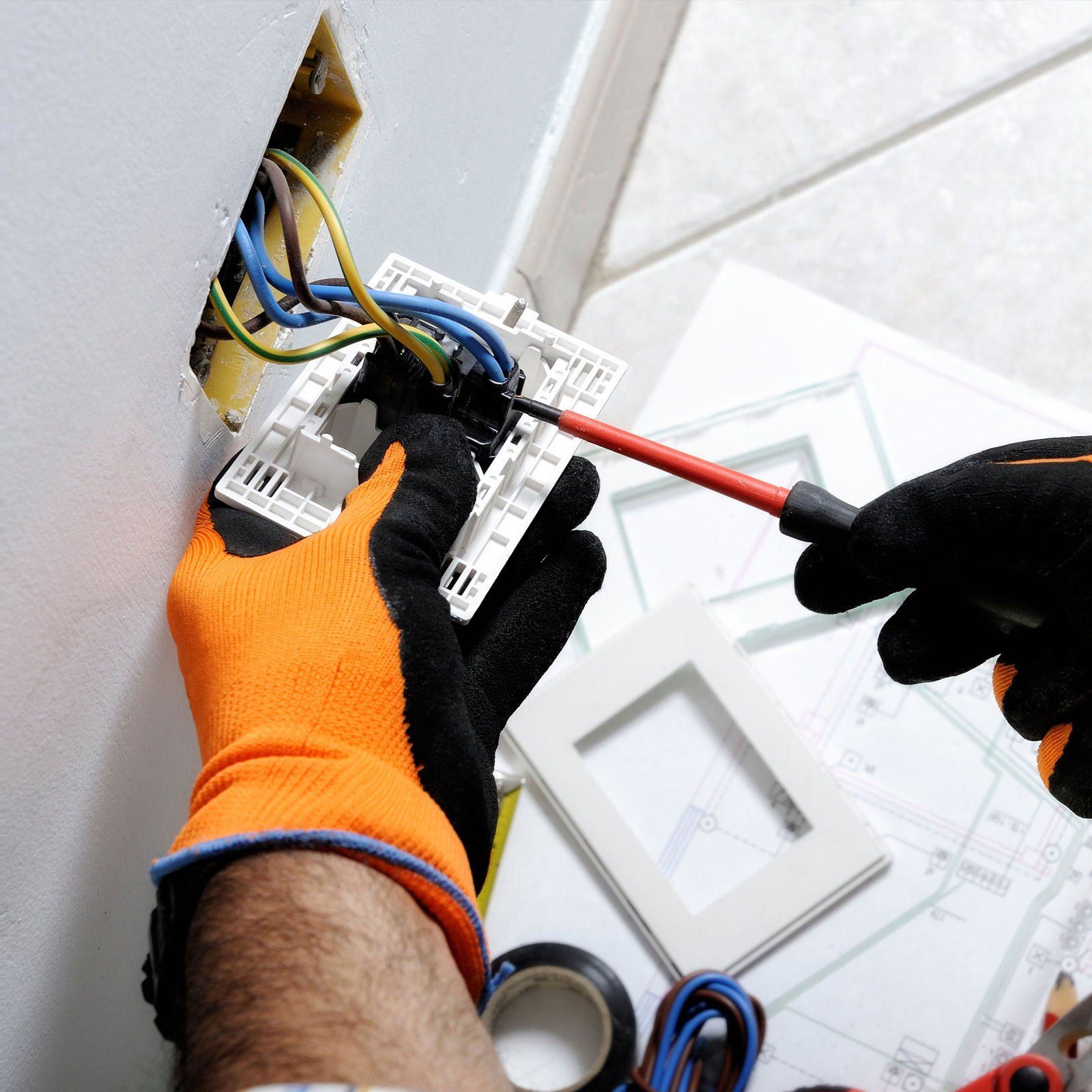 electricians waynesboro va