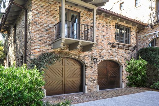 Signature carriage garage door