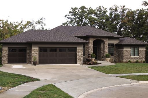 Impression garage door