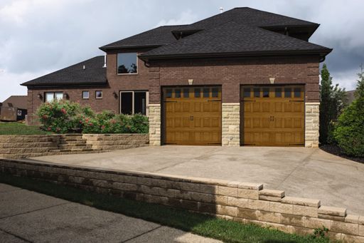 Impression garage door