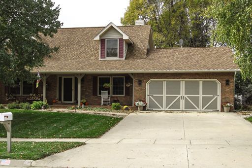Courtyard garage door