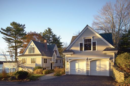 Ranch House garage door