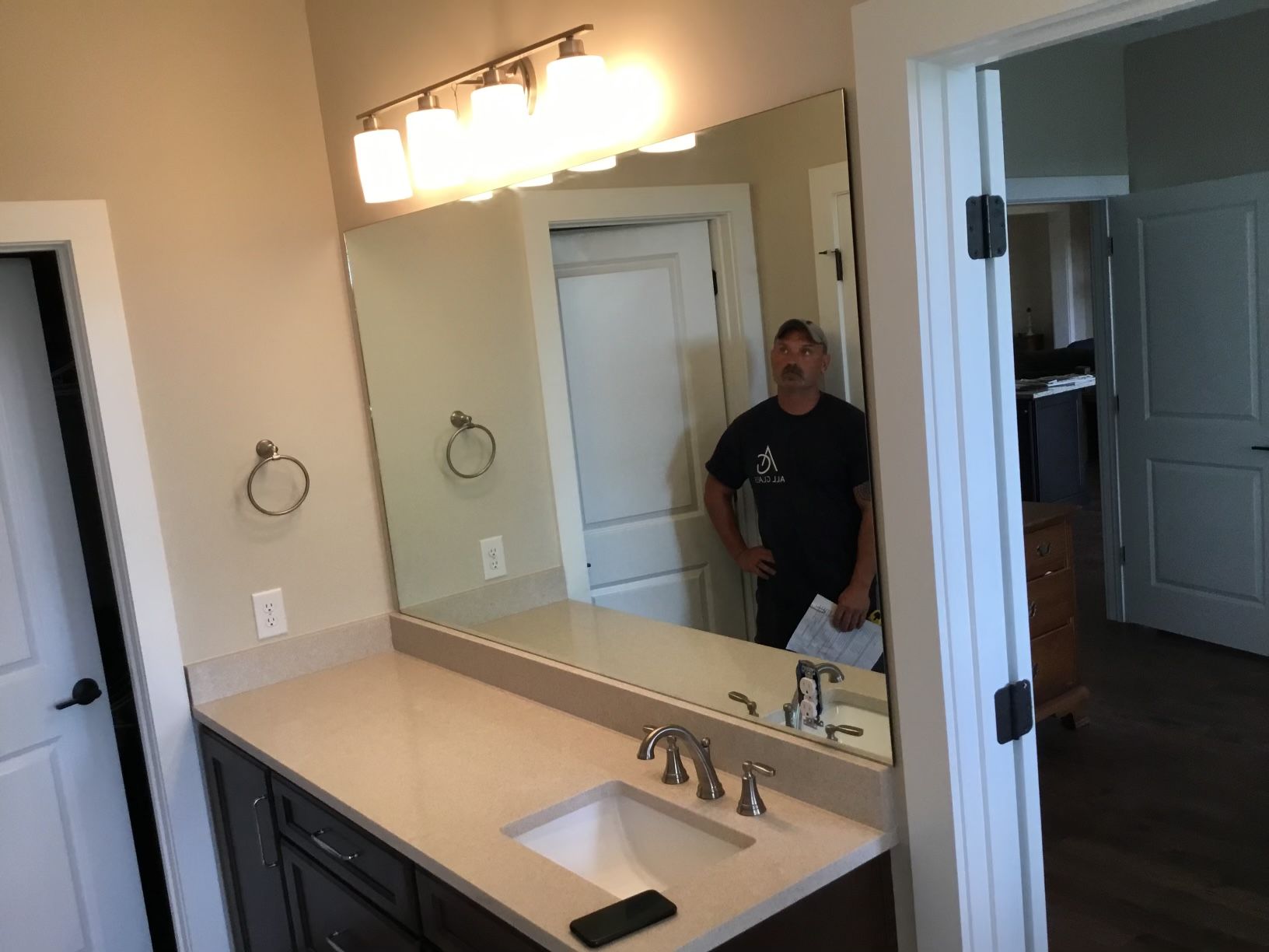 Custom mirror